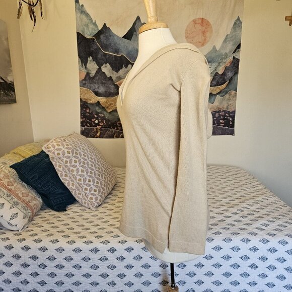 BCBGMAXAZRIA 100% Cashmere Hoodie Sweater XS Beige Tan Pullover Long Sleeve Soft - Picture 11 of 16